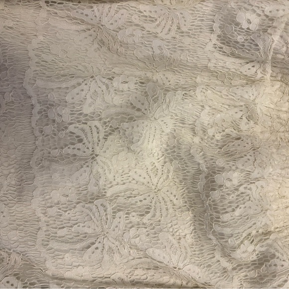 Lilly Pulitzer Cream Lace Off-Shoulder Dress - Picture 4 of 4